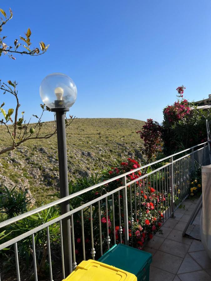 Апартаменты Baglio Cracchiolo Da Tuzzo - Casa Il Limone Сан-Вито-Ло-Капо Экстерьер фото